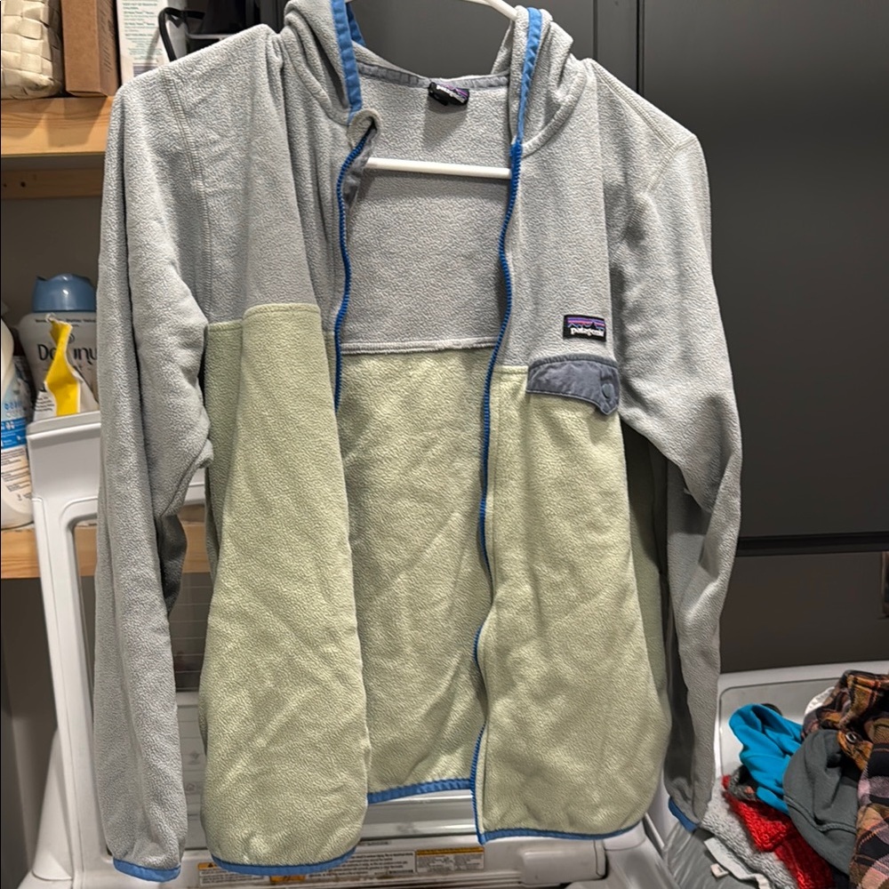 Patagonia Kids' Gray and Cream Fleece Jacket